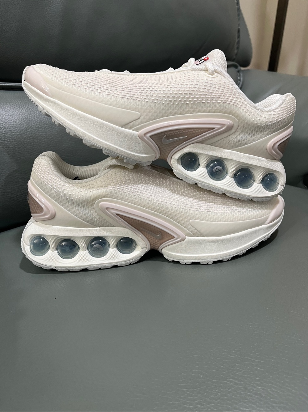 Nike Airmax DN Off White Sneakers with Pale Pink Accents - Picture 5 of 5